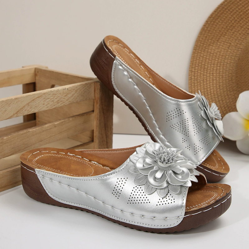 🔥Women's Arch Support Wedge Sandals with Flowers - Free shipping for two pairs