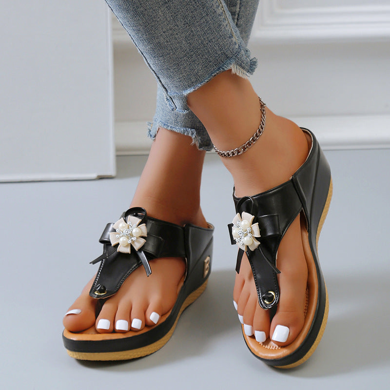 Embroidered Vintage Sandals
