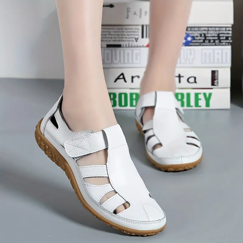 Women's Retro Non Slip Leather Flat Sandals