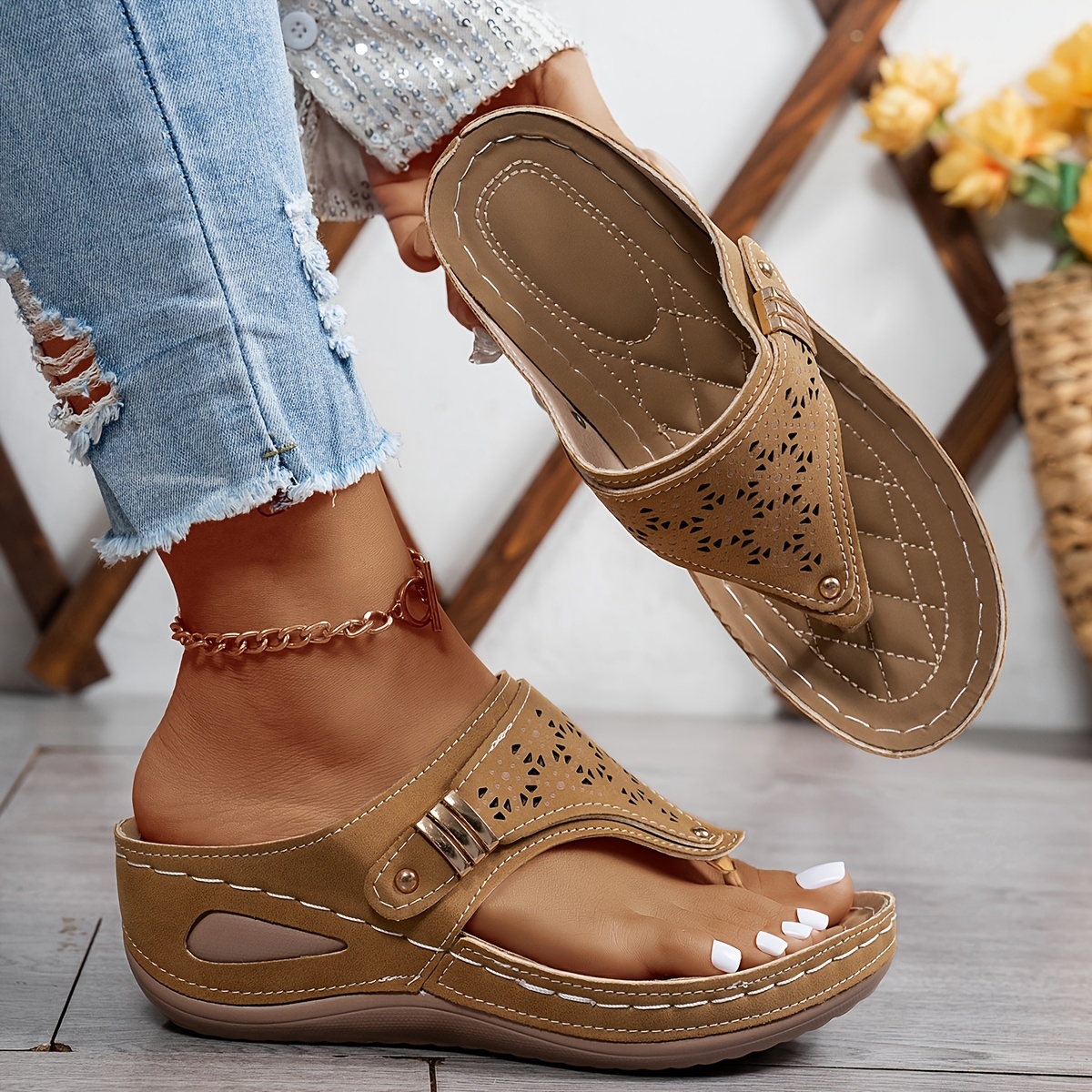 🔥Last Day Promotion 50% OFF - Women's Casual Slope Heel Orthopaedic Sandals