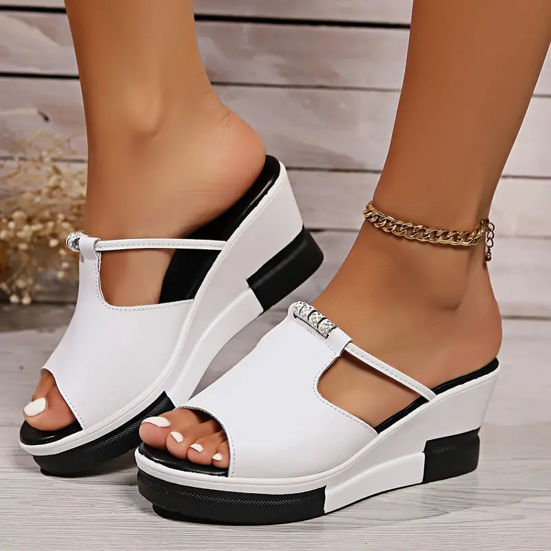 🔥Last Day Promotion 50% OFF - Women's Fashion Rhinestone Decor Wedge Slippers