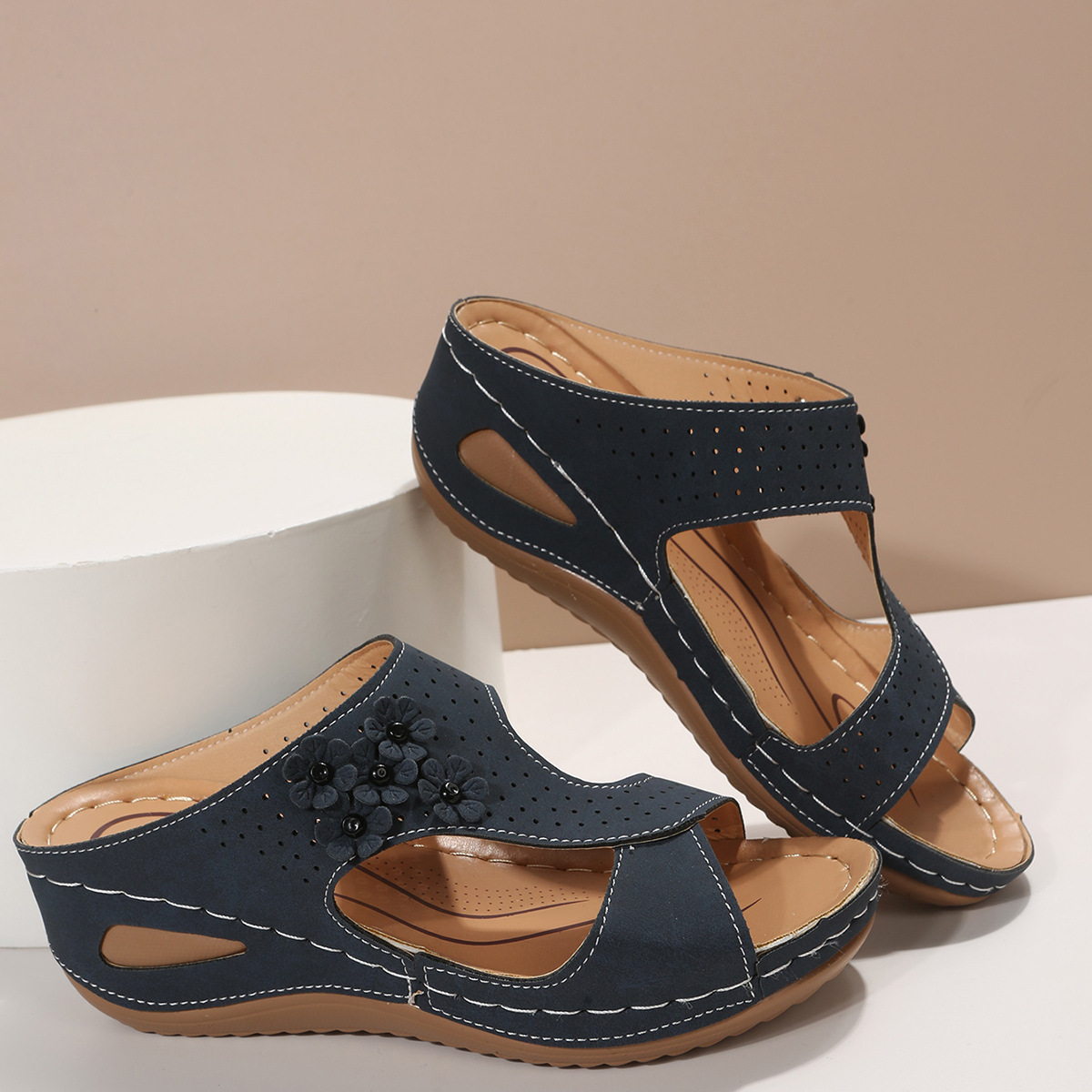 🌹New Retro Style Leather Wedge Floral Sandals Slippers