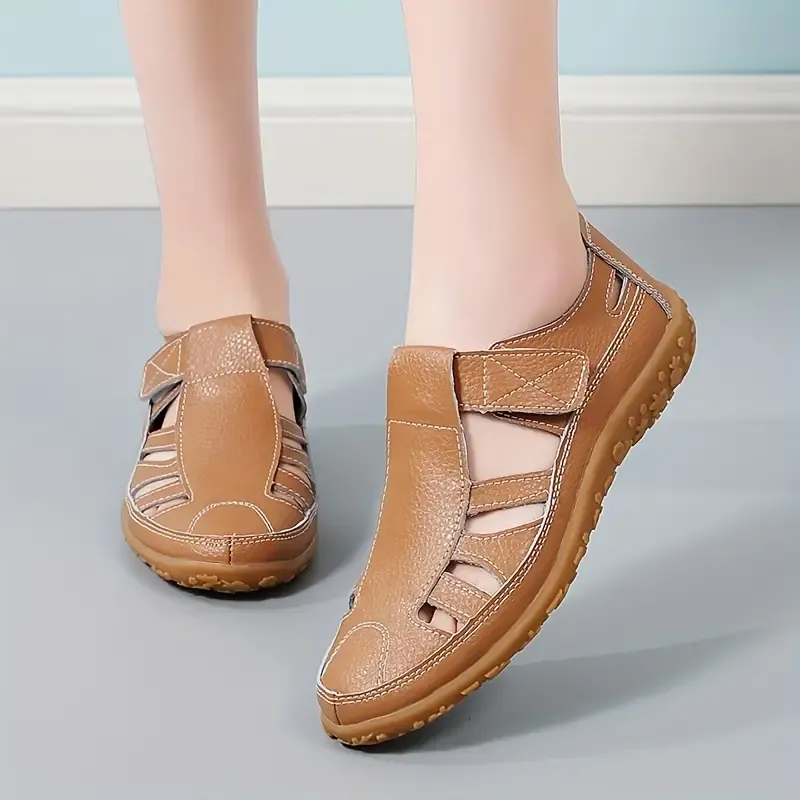 Women's Retro Non Slip Leather Flat Sandals