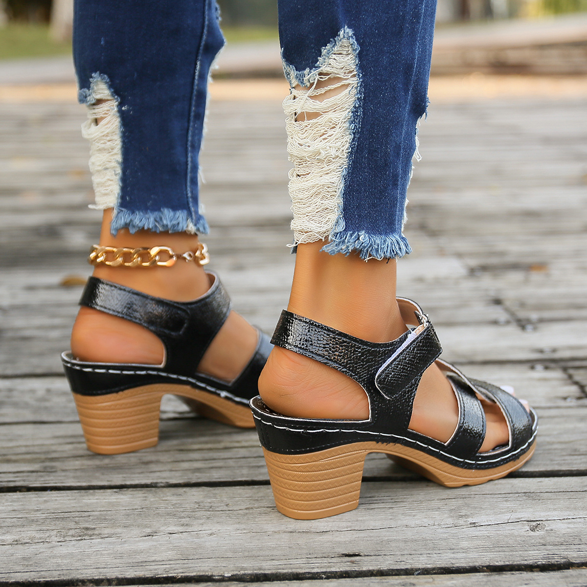 Women's Chunky Heeled Crisscross Open Toe All-Match Slingback Sandals (🔥BUY 2 FREE SHIPPING)