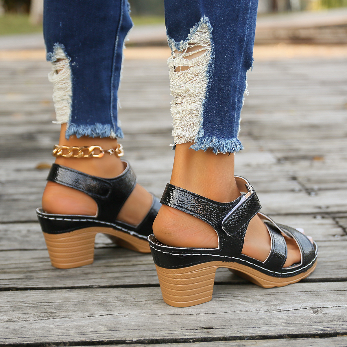 Women's Chunky Heeled Crisscross Open Toe All-Match Slingback Sandals (🔥BUY 2 FREE SHIPPING)
