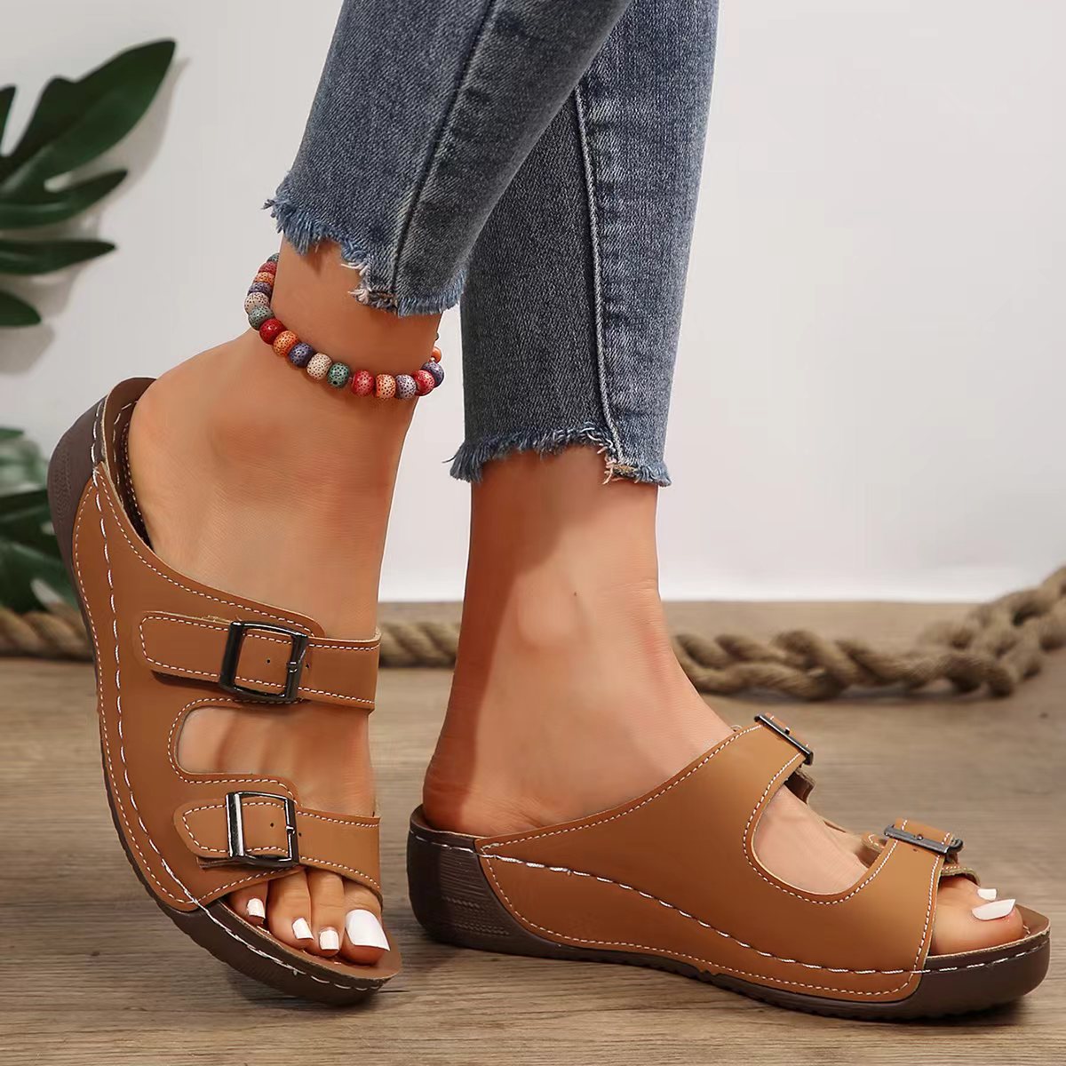 🔥Last Day Promotion 50% OFF - Women's Upgraded Stretch Lightweight Leather Sandals