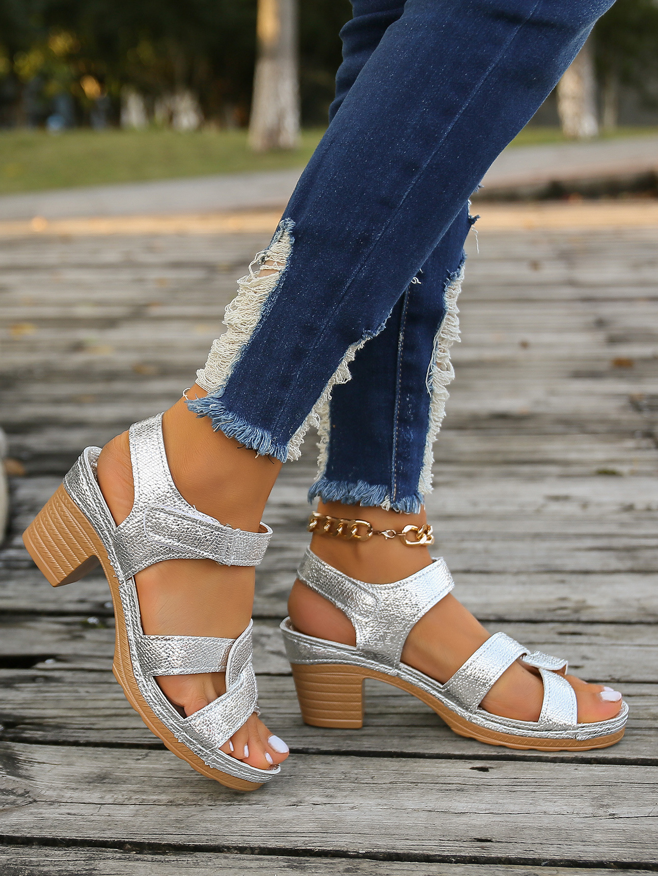 Women's Chunky Heeled Crisscross Open Toe All-Match Slingback Sandals (🔥BUY 2 FREE SHIPPING)