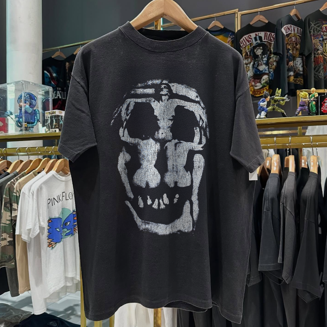 Vintage-Channel 1988 Dali 'In Voluptas Mors' Rare Black T-Shirt-Vintage-Channel