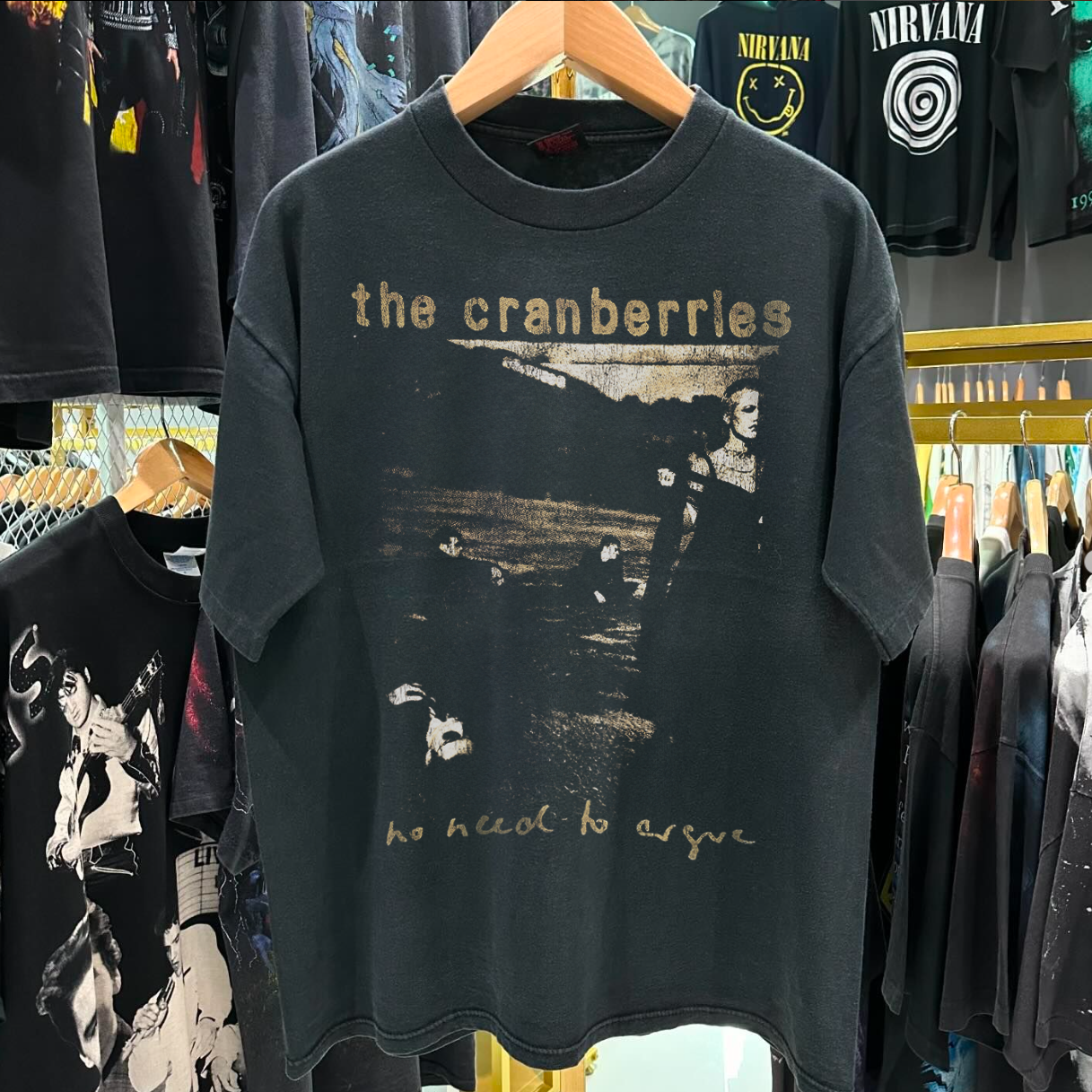 Vintage-Channel The Cranberries - No Need To Argue 1995 World Tour - Black T -Shirt-Vintage-Channel
