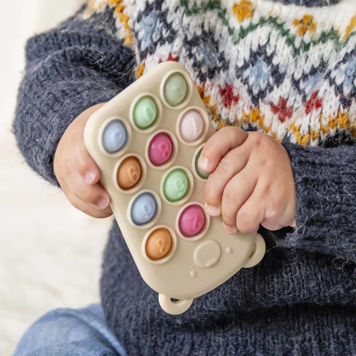 Jouet pop it forme télécommande Nattou - CNG