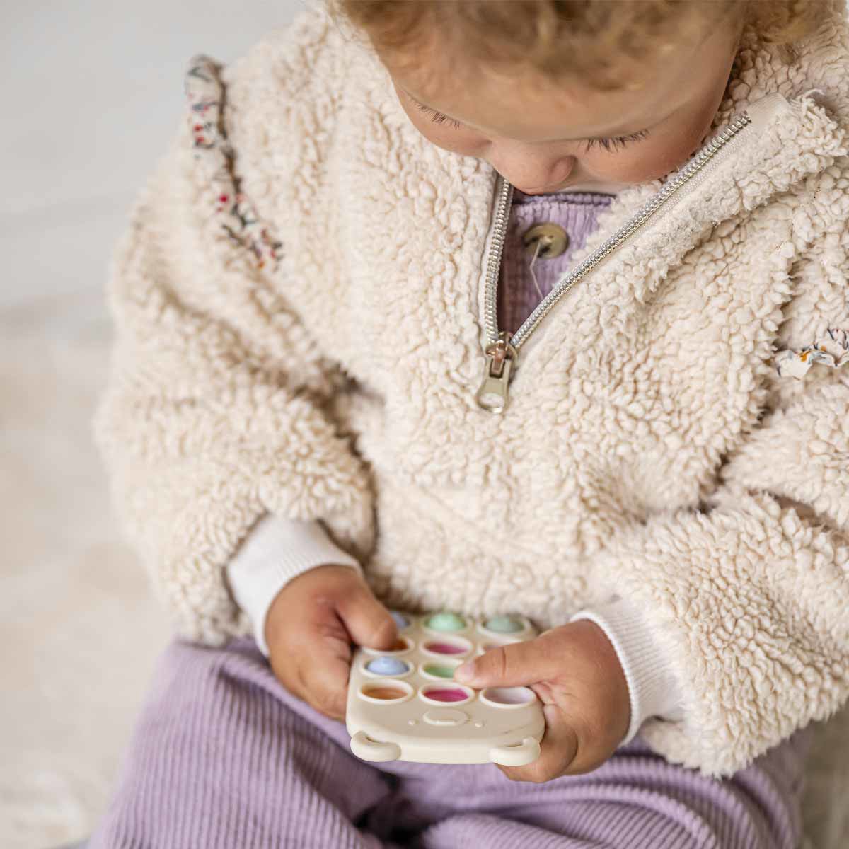 Jouet pop it forme télécommande Nattou - CNG