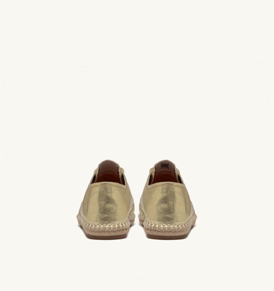 SANDY IN GOLD CANVAS