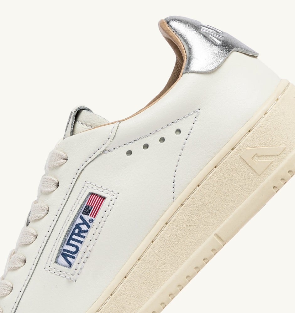 DALLAS LOW IN WHITE AND SILVER LEATHER