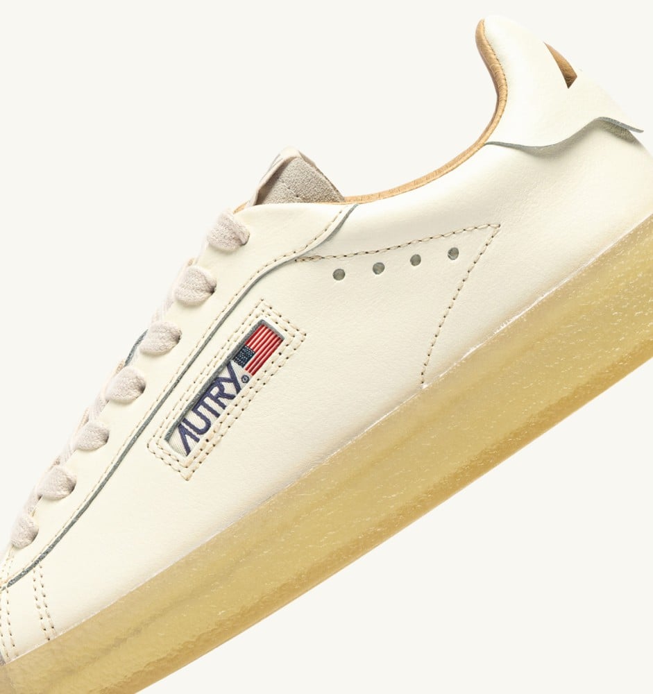 DALLAS LOW IN MARSHMALLOW AND CREAM LEATHER AND SUEDE