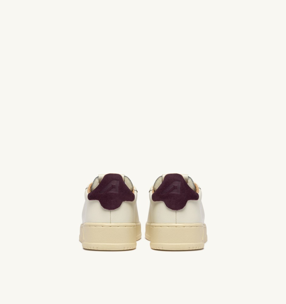 DALLAS LOW IN MARSHMALLOW AND FIG LEATHER
