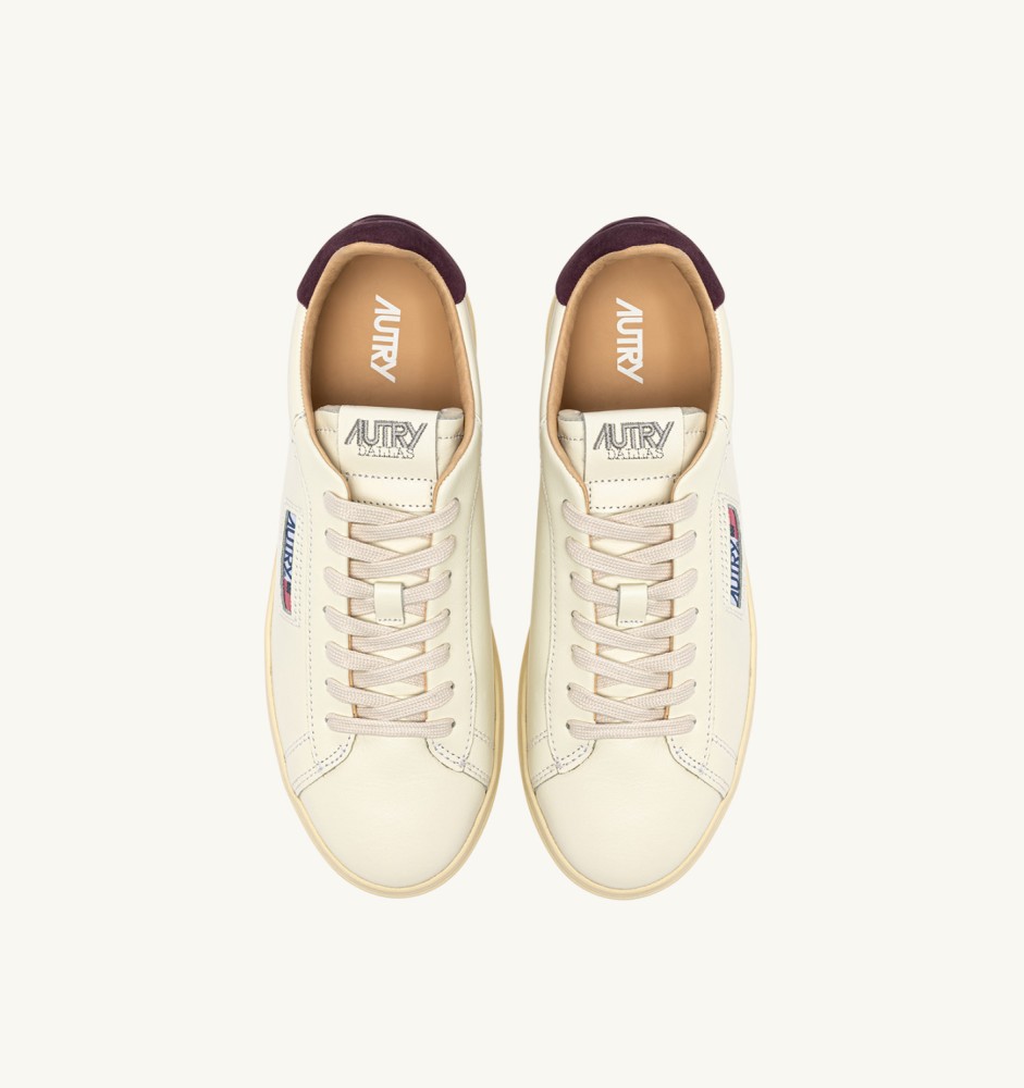 DALLAS LOW IN MARSHMALLOW AND FIG LEATHER