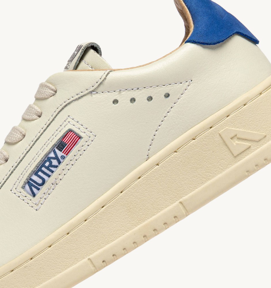 DALLAS LOW IN MARSHMALLOW AND LAPIS BLUE LEATHER