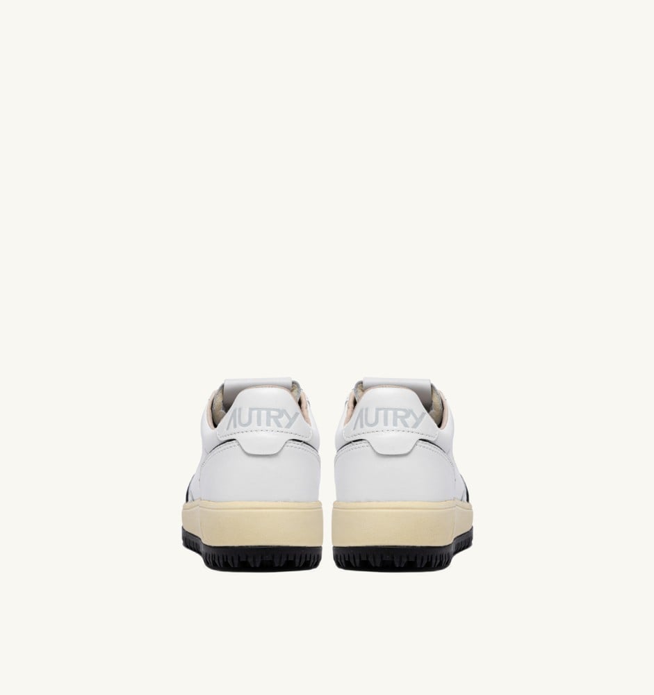GOLF LOW IN WHITE AND BLACK LEATHER