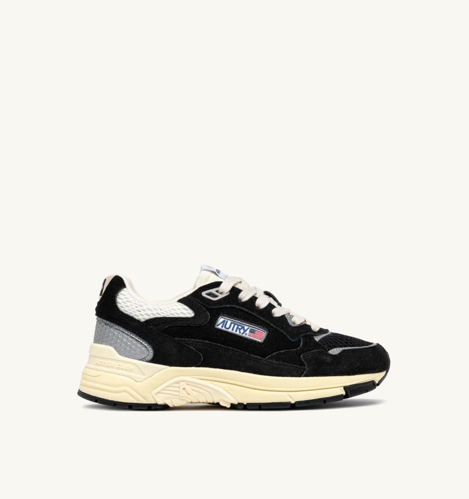 HYPERWAY IN BLACK AND SILVER-TONE SUEDE AND MESH