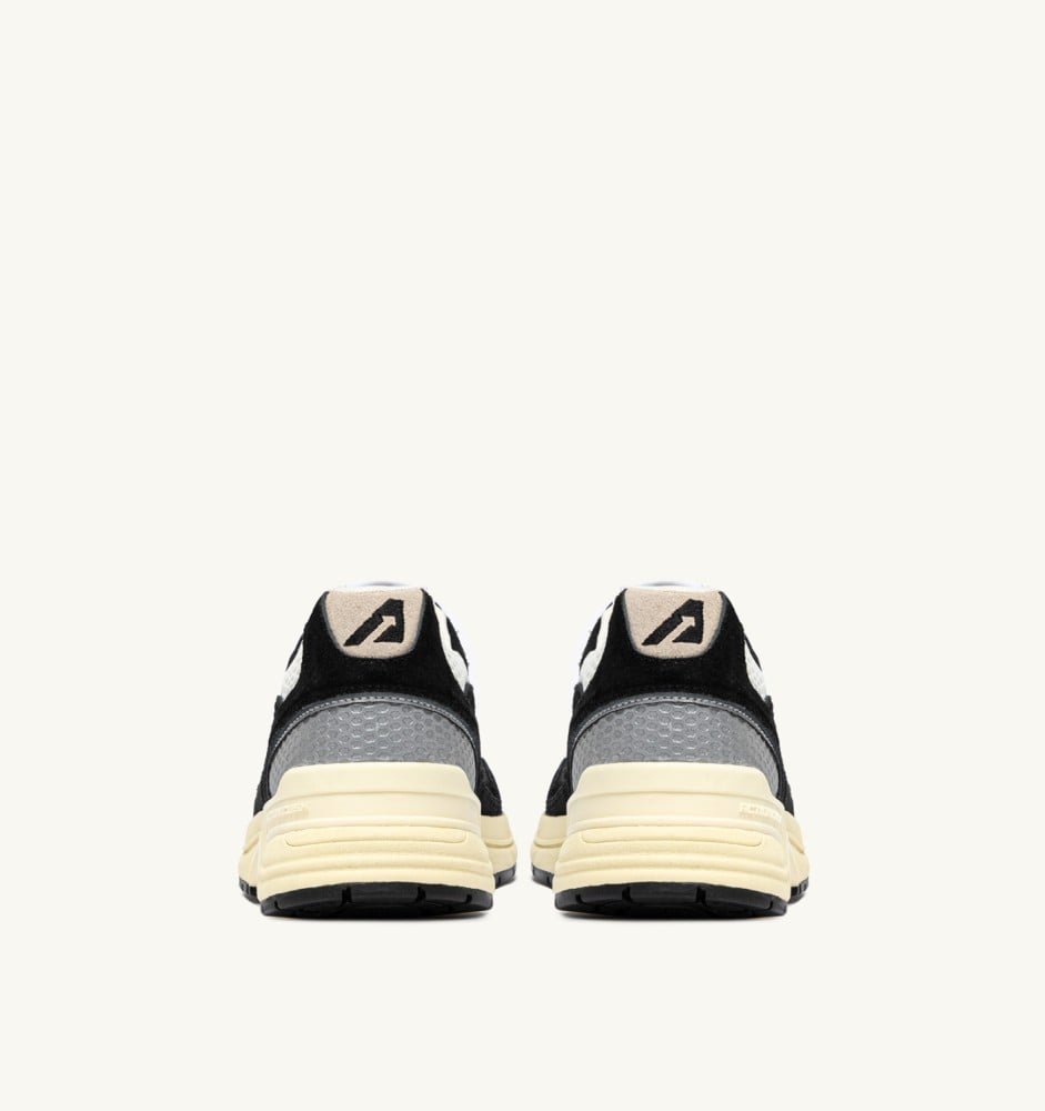 HYPERWAY IN BLACK AND SILVER-TONE SUEDE AND MESH