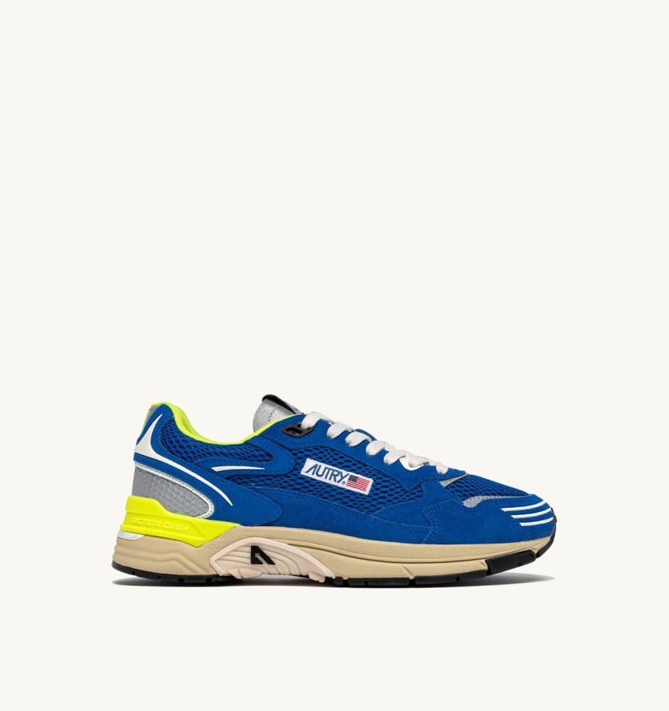HYPERWAY IN PRINCESS BLUE AND VANILLA ICE MESH AND SUEDE