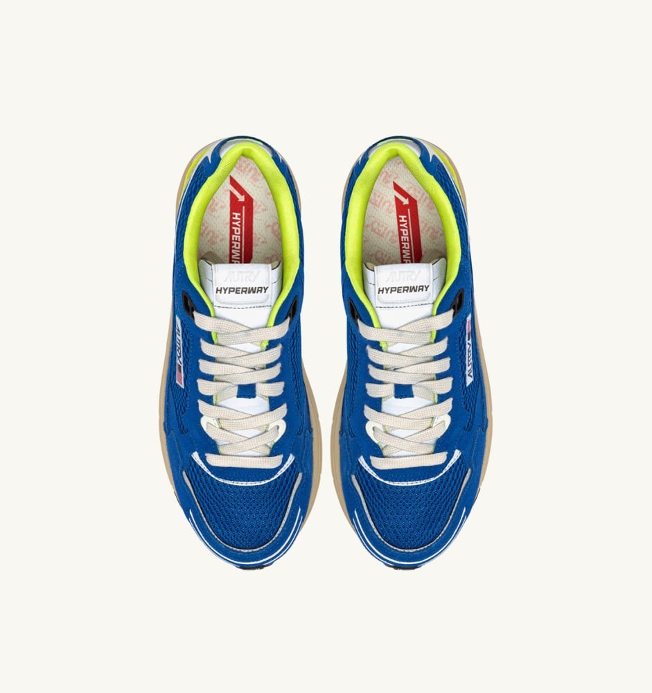 HYPERWAY IN PRINCESS BLUE AND VANILLA ICE MESH AND SUEDE