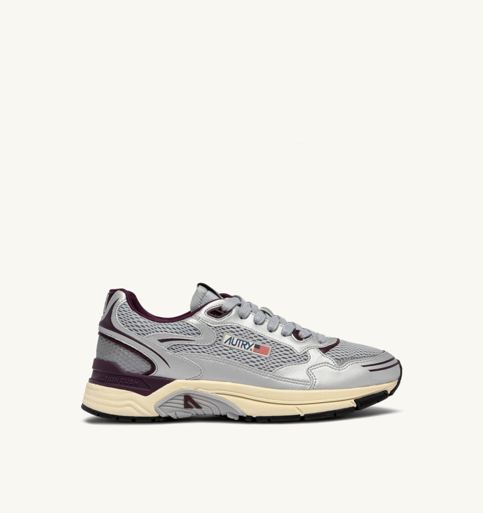 HYPERWAY IN SILVER, HARBOR MIST AND FIG SYNTHETIC LEATHER AND MESH