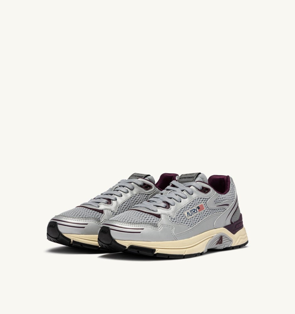 HYPERWAY IN SILVER, HARBOR MIST AND FIG SYNTHETIC LEATHER AND MESH