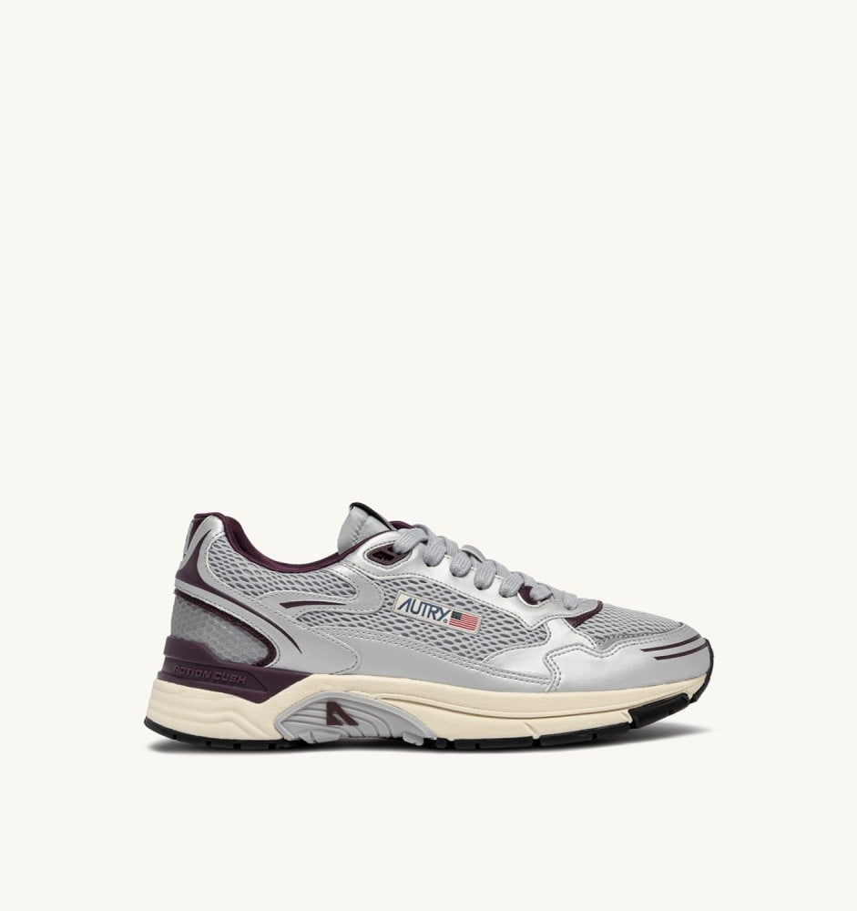 HYPERWAY IN SILVER, HARBOR MIST AND FIG SYNTHETIC LEATHER AND MESH