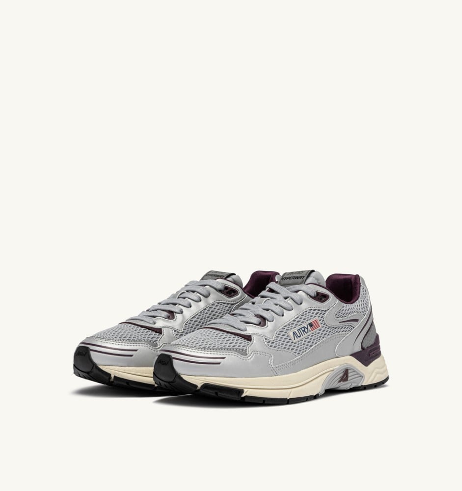 HYPERWAY IN SILVER, HARBOR MIST AND FIG SYNTHETIC LEATHER AND MESH