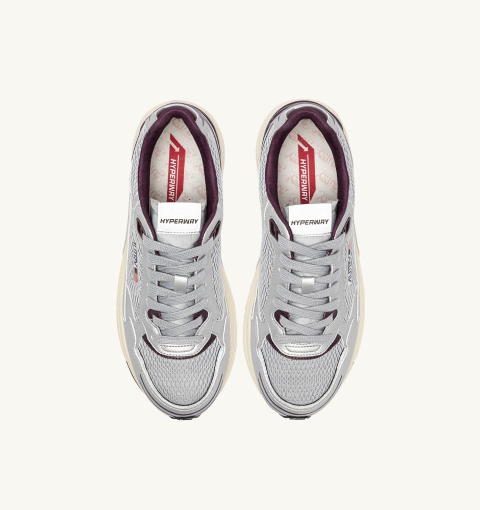 HYPERWAY IN SILVER, HARBOR MIST AND FIG SYNTHETIC LEATHER AND MESH
