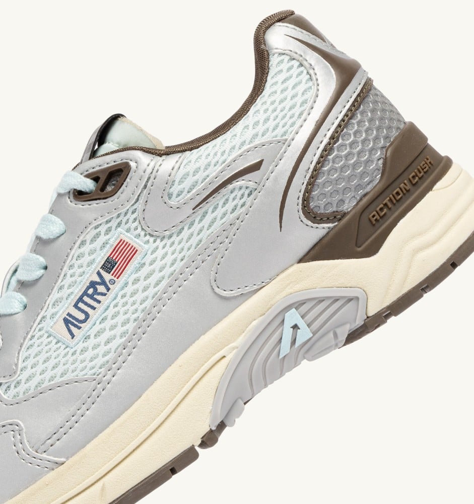 HYPERWAY IN SILVER, SPA BLUE AND CHOCOLATE CHIP SYNTHETIC LEATHER AND MESH