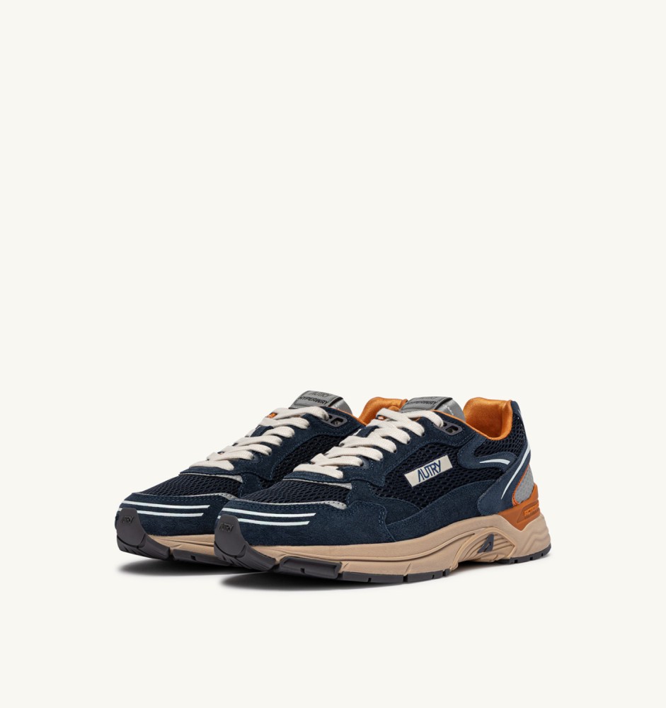 HYPERWAY IN MIDNIGHT AND TOMATO CREAM SUEDE AND MESH
