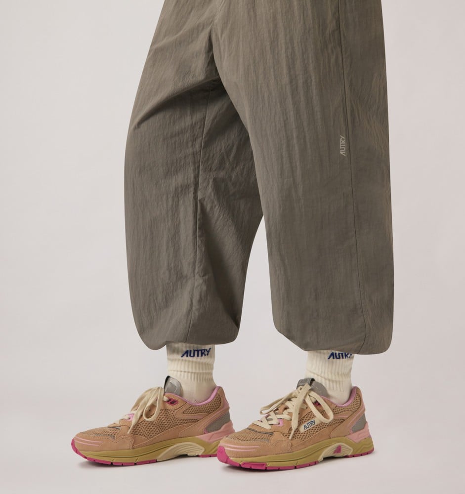 HYPERWAY IN PHARD PINK AND DOLPHIN SUEDE AND MESH