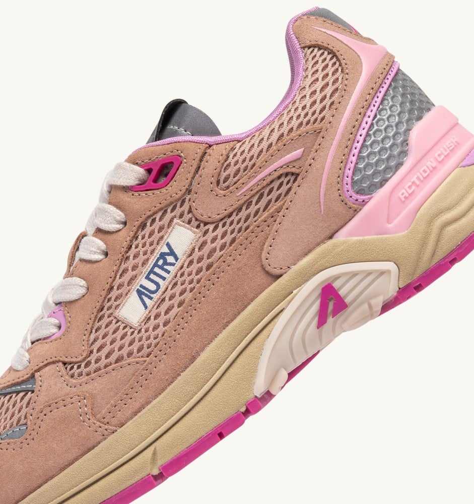 HYPERWAY IN PHARD PINK AND DOLPHIN SUEDE AND MESH