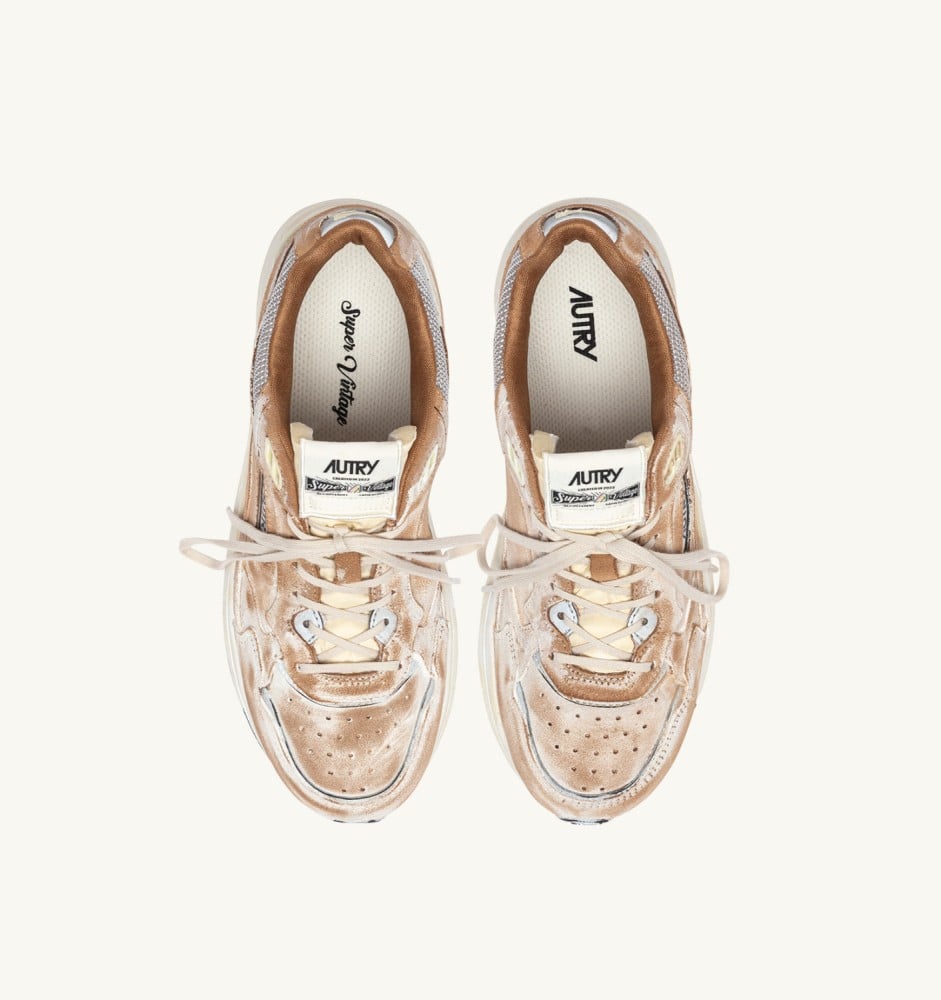 HYPERWAY SUPER VINTAGE IN MILKSHAKE AND SILVER SUEDE