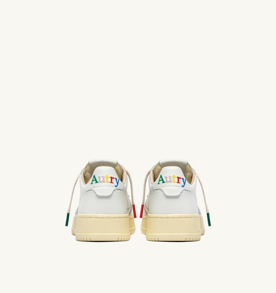 MEDALIST LOW IN WHITE LEATHER