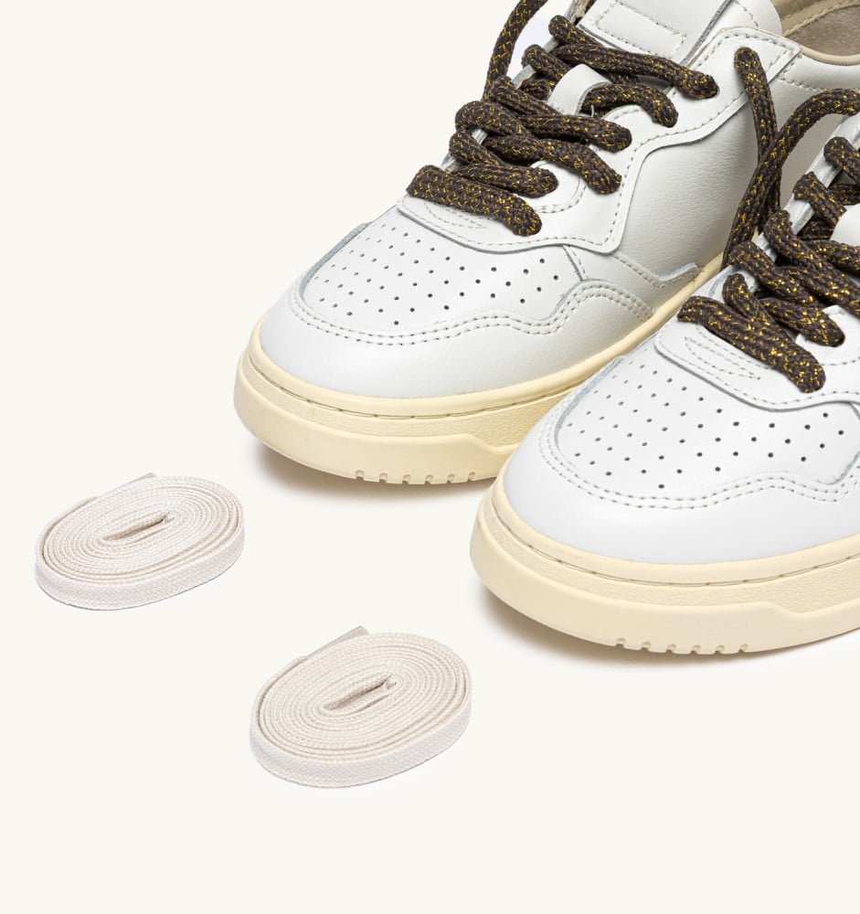 MEDALIST LOW IN WHITE LEATHER WITH CHOCOLATE CHIP LUREX DETAILS