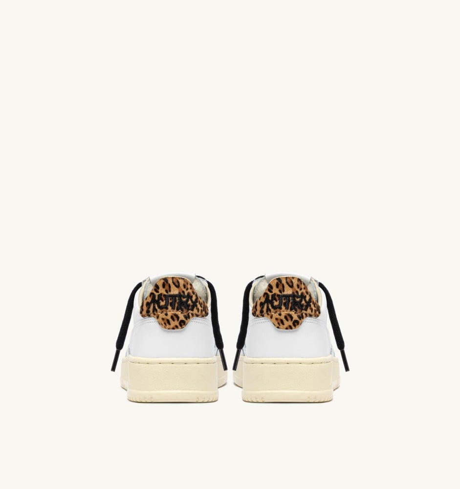 MEDALIST LOW IN LEATHER COLOR WHITE AND LEOPARD