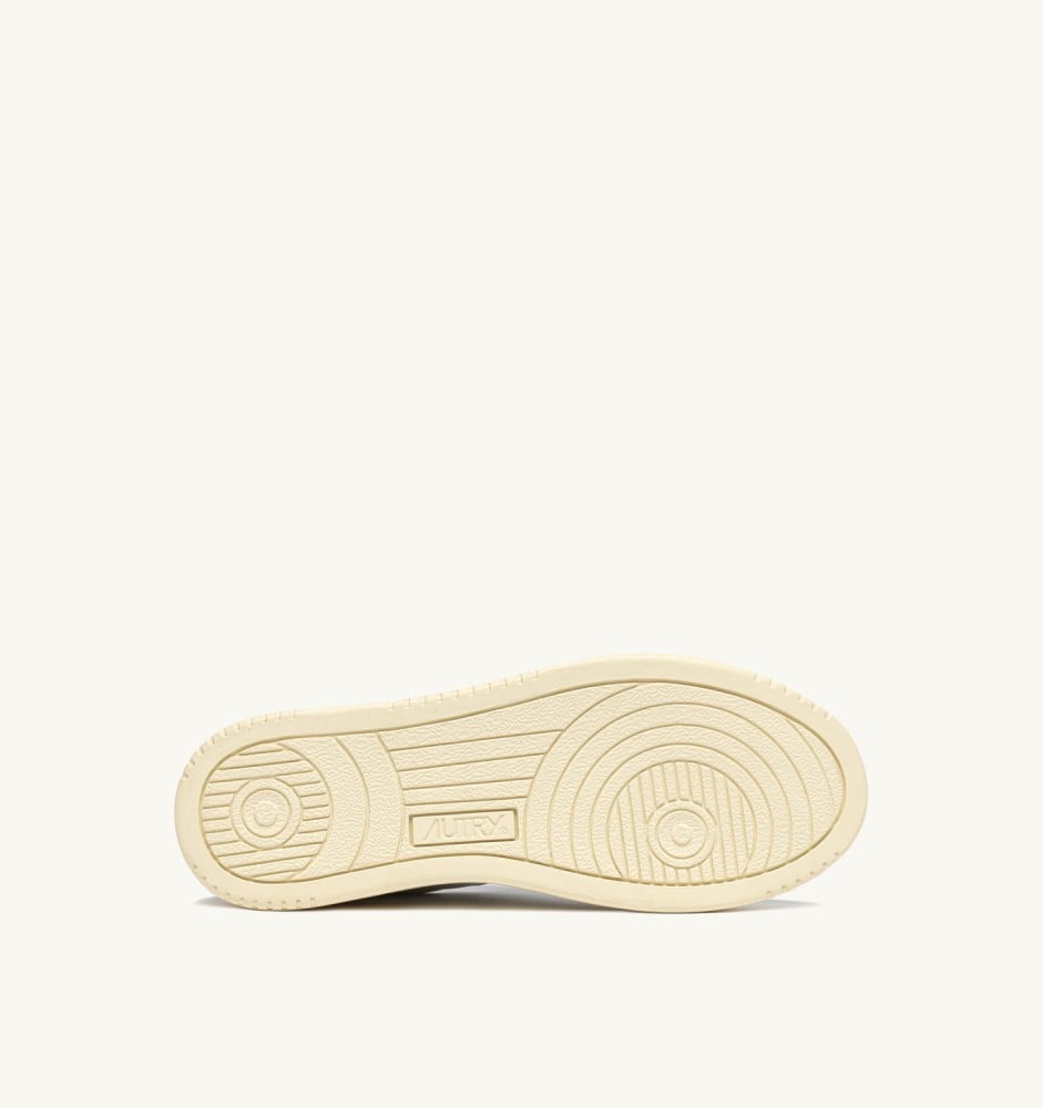 MEDALIST LOW IN WHITE LEATHER WITH SILVER-TONE LUREX DETAILS