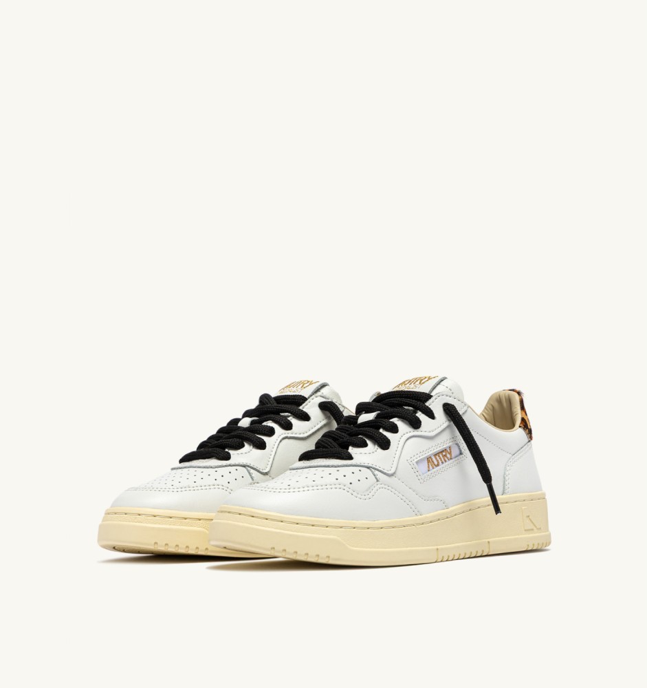 MEDALIST LOW IN WHITE AND LEOPARD LEATHER