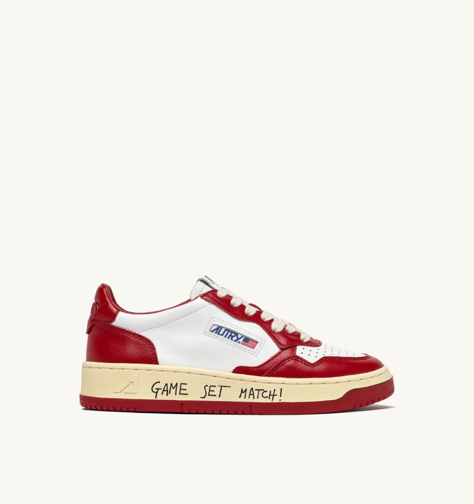 MEDALIST LOW IN WHITE AND RED LEATHER WITH LETTERING