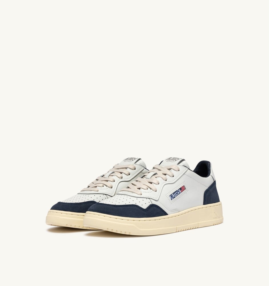 MEDALIST LOW IN WHITE LEATHER AND DENIM SUEDE