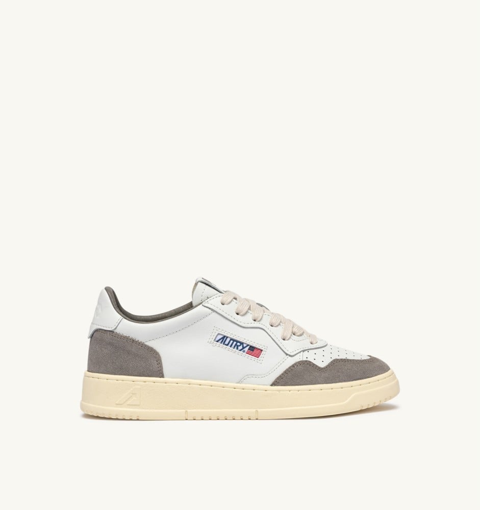 MEDALIST LOW IN WHITE LEATHER AND CEMENT SUEDE