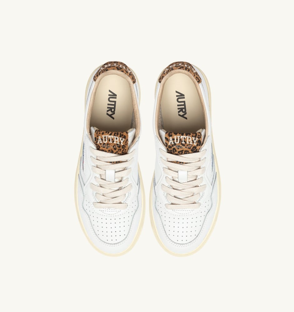 MEDALIST LOW IN WHITE LEATHER AND LEOPARD SUEDE