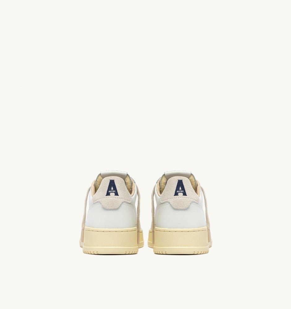 MEDALIST LOW IN WHITE LEATHER AND SNOW WHITE SUEDE