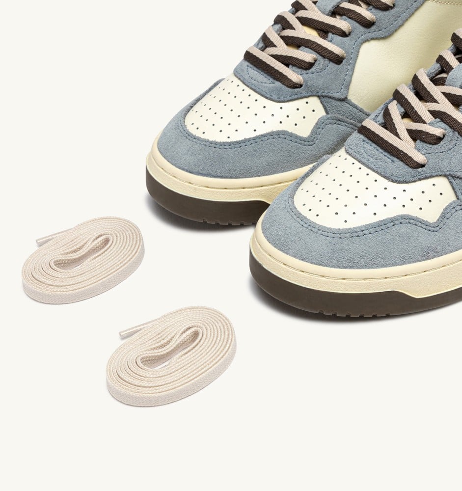 MEDALIST LOW IN CHOCOLATE CHIP AND SKY LEATHER AND SUEDE