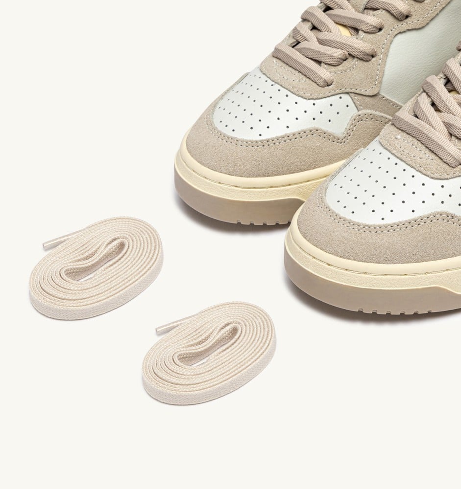 MEDALIST LOW IN FEATHER GRAY AND LAMB LEATHER AND SUEDE