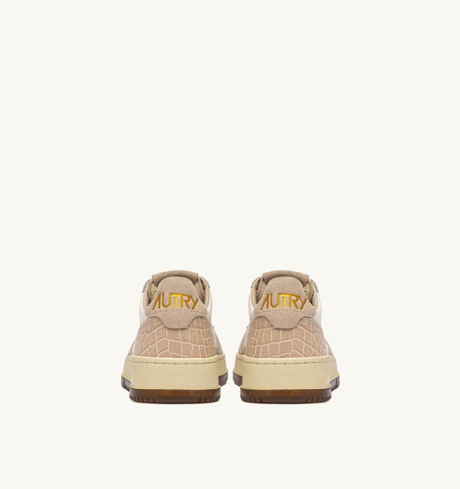 MEDALIST LOW IN MARSHMALLOW AND IVORY LEATHER