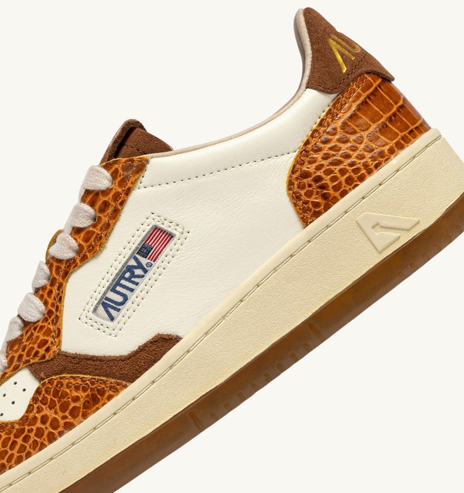 MEDALIST LOW IN MARSHMALLOW AND KENYA LEATHER